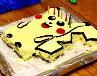 Easy diy birthday cake pokemon pikachu