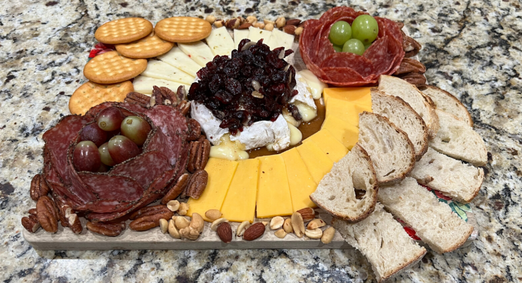charcuterie board for new year's appetizers