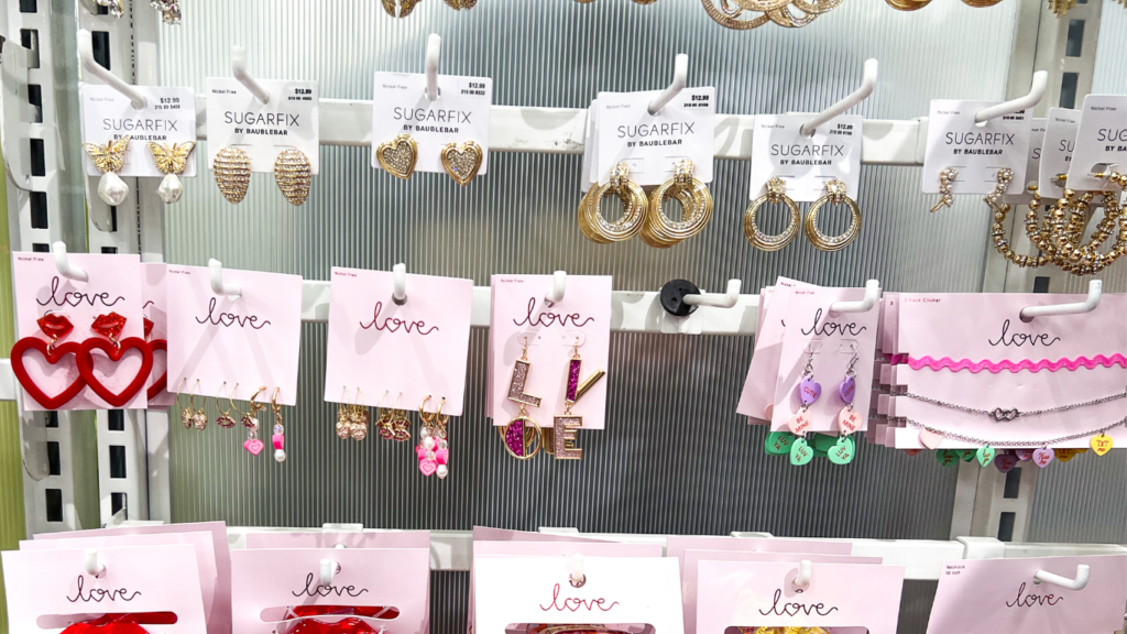 heart jewelry women actually want, heart earrings